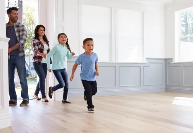 family seeing new flooring | PriceCo Floors