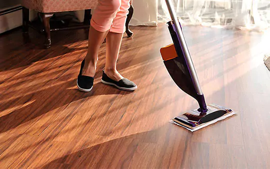 Laminate floor cleaning | PriceCo Floors